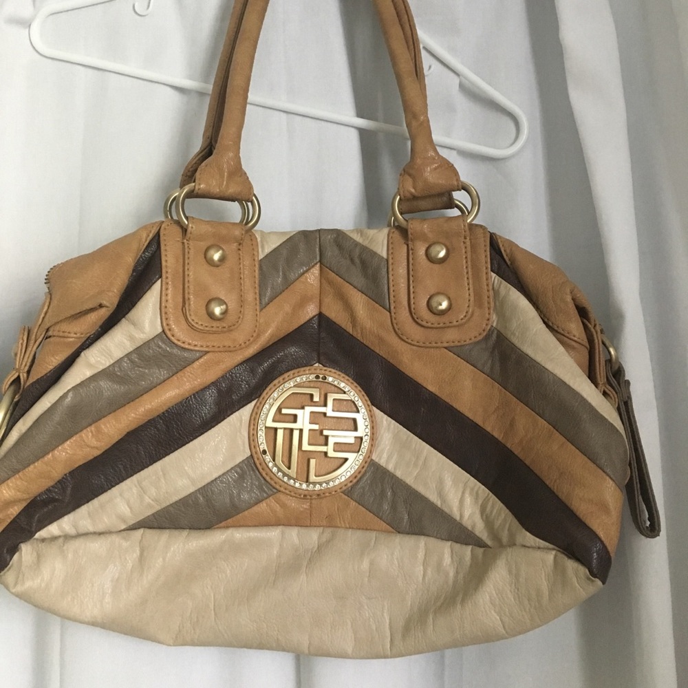 Guess purse